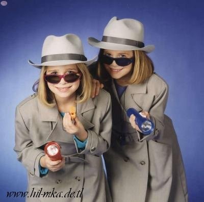 adventures_trenchcoats005